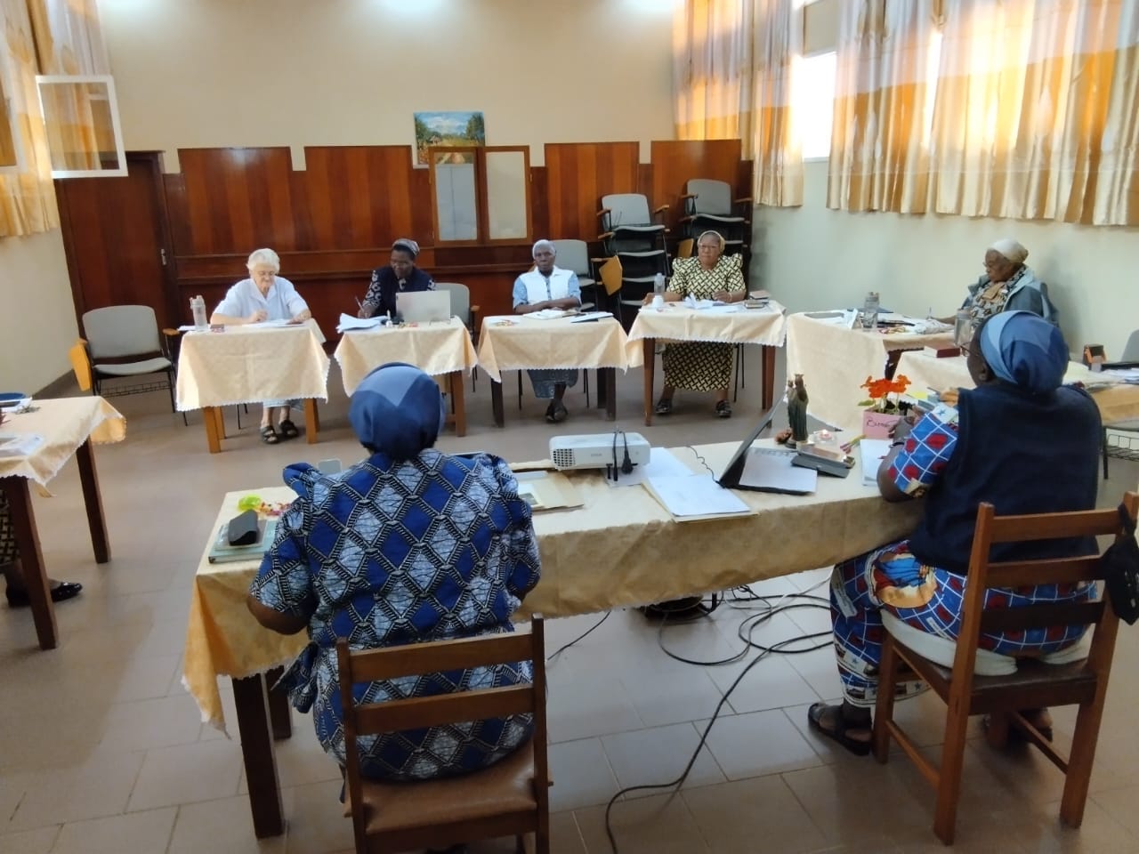 Rencontre du Conseil Provincial présidée par la Soeur Clarisse Ngoie provinciale